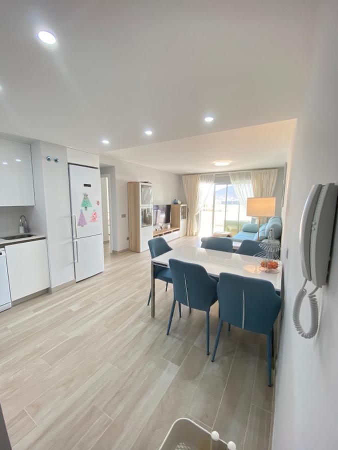 A Beautiful Apartment With A Beach View - La Tejita - El Medano Exterior photo