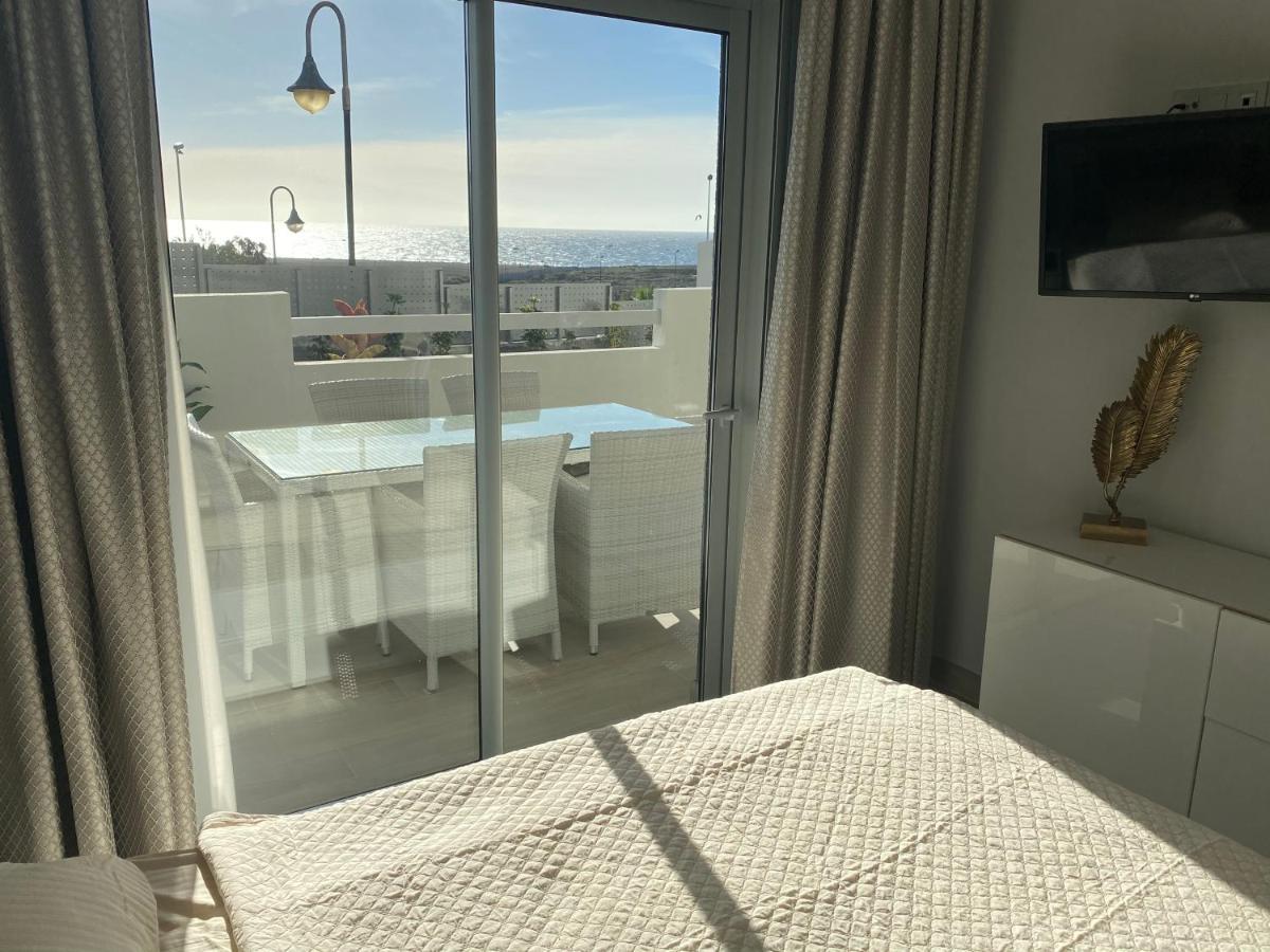 A Beautiful Apartment With A Beach View - La Tejita - El Medano Exterior photo