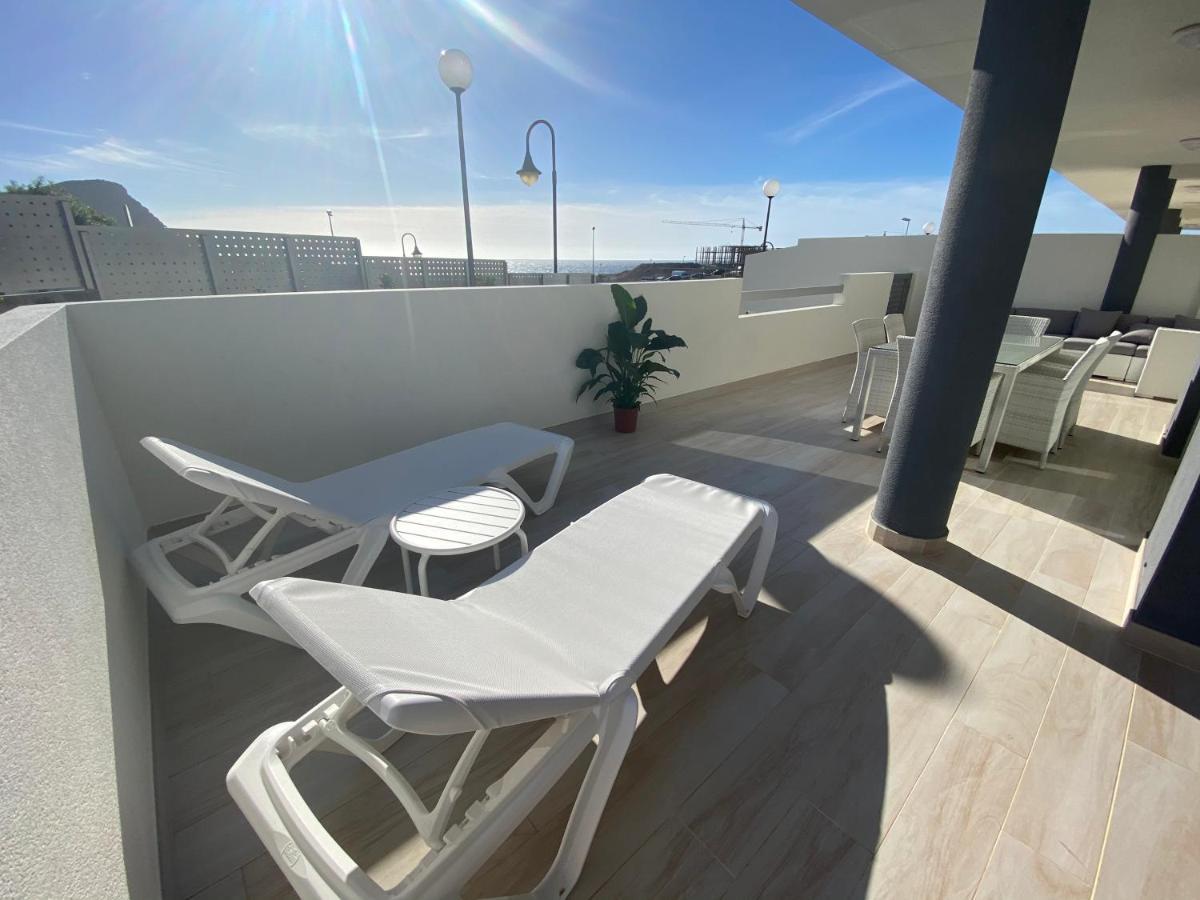 A Beautiful Apartment With A Beach View - La Tejita - El Medano Exterior photo
